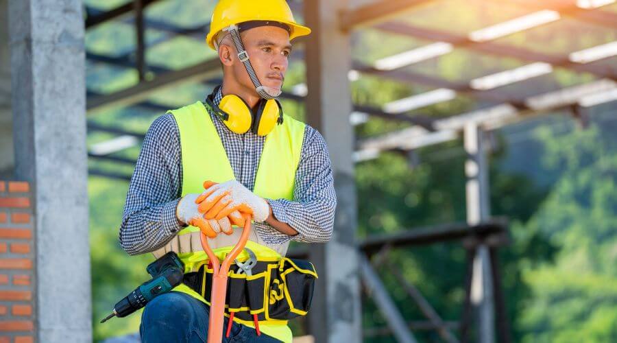 Professional gutter cleaning in Oakville, CT